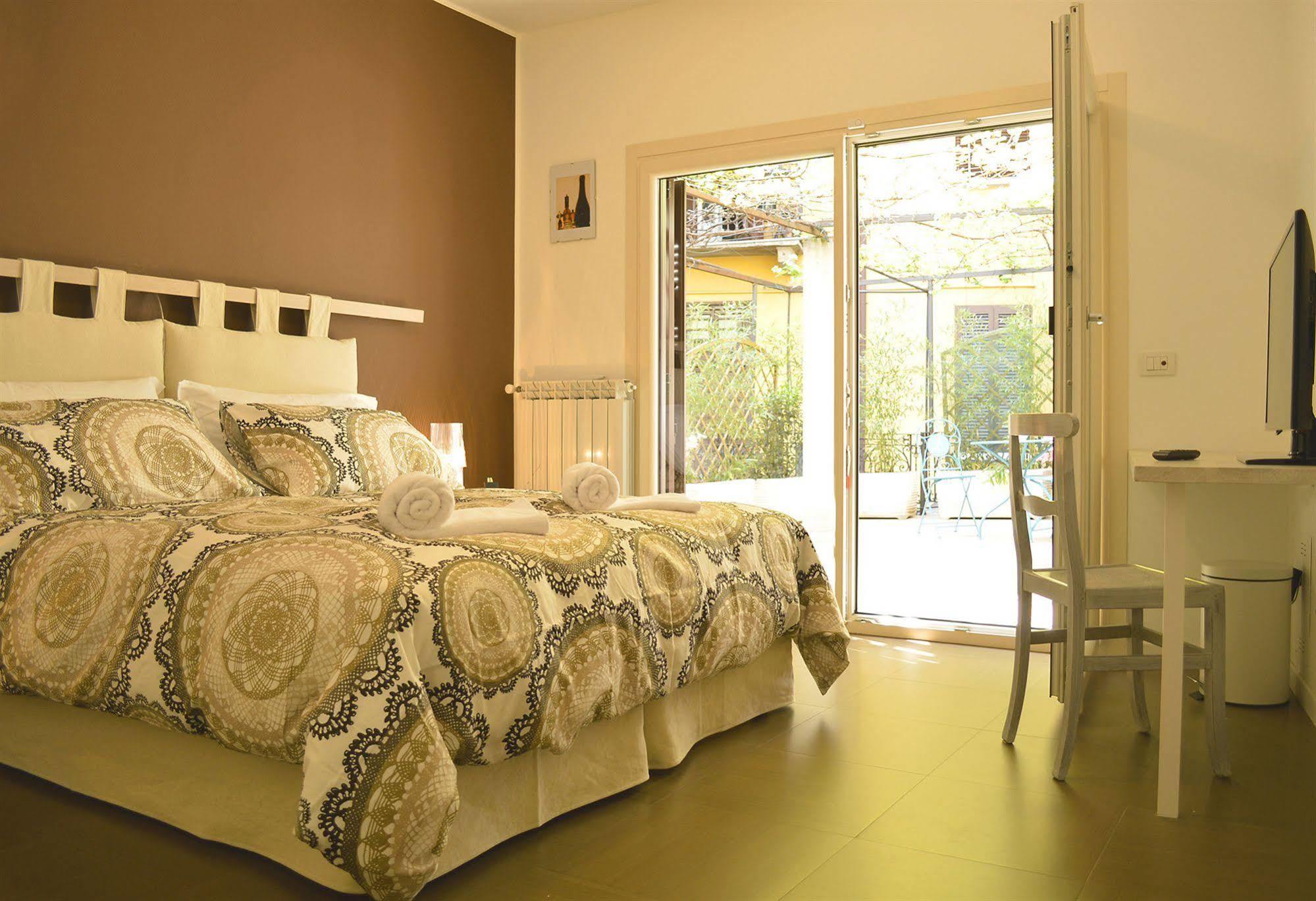 ميلان Room Inn المظهر الخارجي الصورة